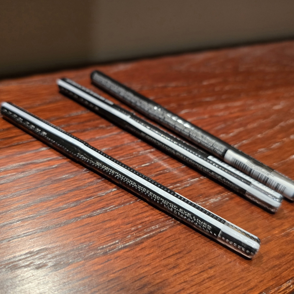 AVON True Color Glimmersticks Waterproof Eyeliner - BLACKEST NIGHT (Set of 3)